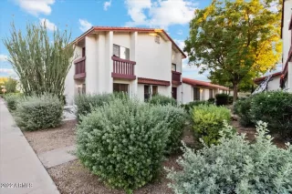 Photo #2: 6475608 Listing