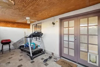 Photo #5: 6475608 Listing