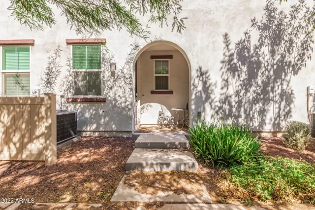 MLS: 6475737 Condo For Sale