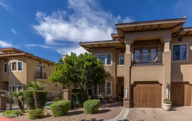 MLS: 6475803 Condo For Sale