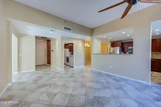 Photo #4: 6476003 Listing 