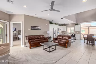 Photo #5: 6476038 Listing