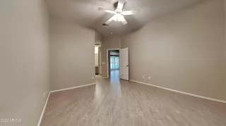 Photo #4: 6476360 Listing