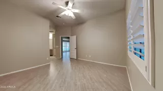 Photo #6: 6476360 Listing