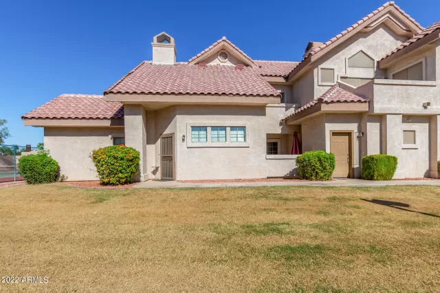 MLS: 6476489 Condo For Sale