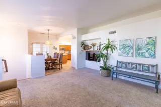 Photo #6: 6476505 Listing 