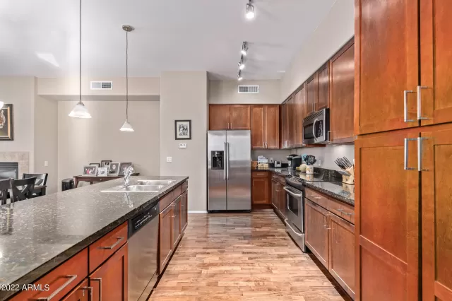 MLS: 6476577 Condo For Sale