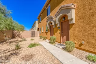 Photo #5: 6476688 Listing