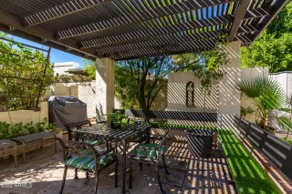 Photo #5: 6476702 Listing