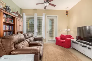 Photo #4: 6476760 Listing