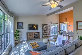 Photo #5: 6476810 Listing 