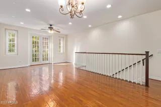 Photo #3: 6476877 Listing