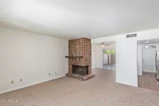 Photo #4: 6477043 Listing 