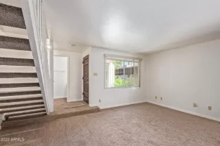 Photo #5: 6477043 Listing 