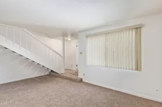 Photo #6: 6477043 Listing 