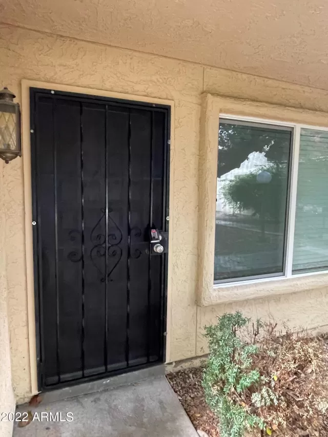 MLS: 6477061 Condo For Sale