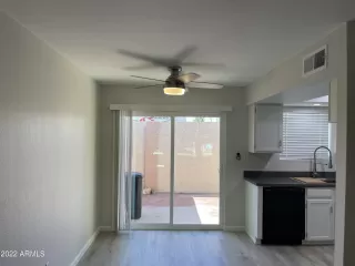 Photo #5: 6477061 Listing 