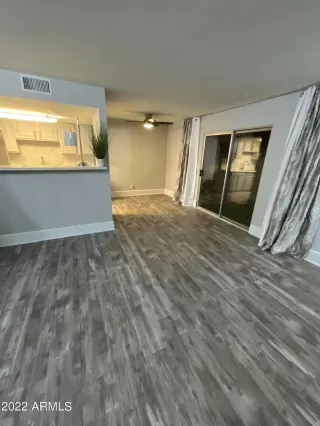 Photo #3: 6477063 Listing 