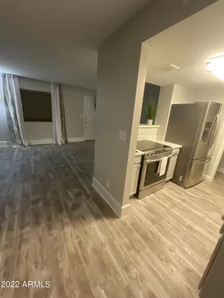 Photo #5: 6477063 Listing 