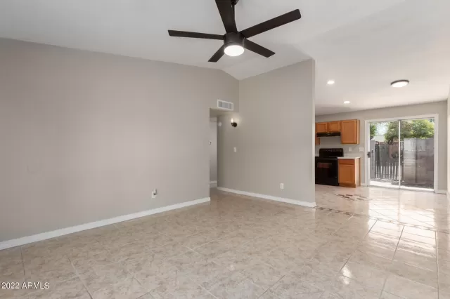 MLS: 6477131 Condo For Sale