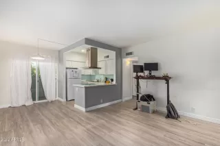 Photo #5: 6477223 Listing 