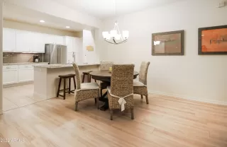 Photo #4: 6477259 Listing