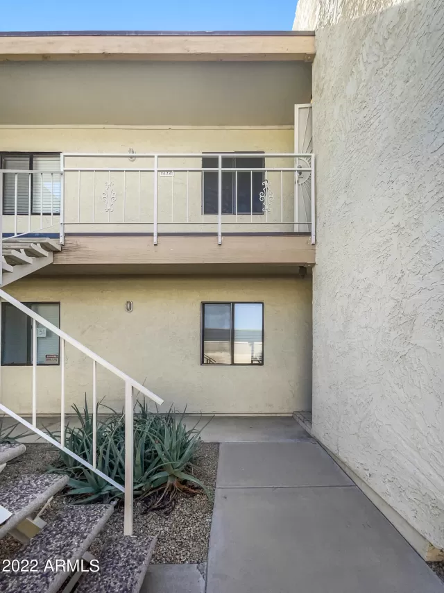 MLS: 6477501 Condo For Sale