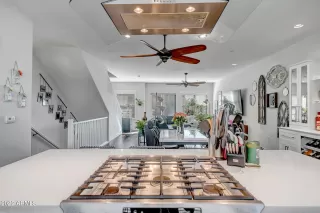 Photo #4: 6477617 Listing 