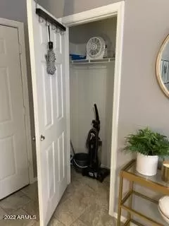 Photo #6: 6477679 Listing