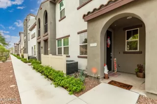 Photo #4: 6477713 Listing