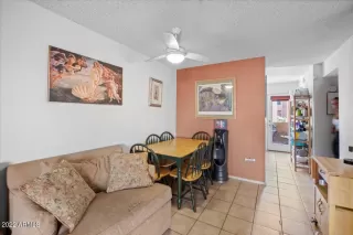 Photo #6: 6477772 Listing 