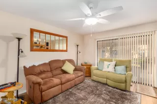 Photo #6: 6477813 Listing