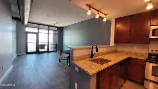 Photo #5: 6477816 Listing