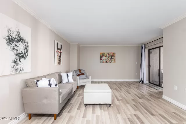 MLS: 6477872 Condo For Sale