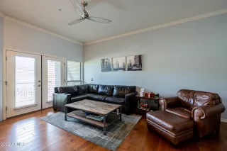 Photo #3: 6477946 Listing