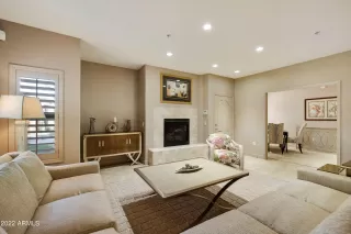 Photo #2: 6477993 Listing