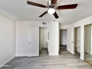 Photo #4: 6478204 Listing 