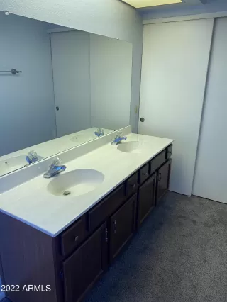 Photo #3: 6478395 Listing