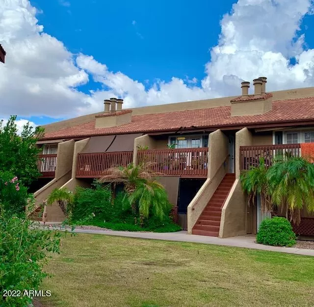 MLS: 6478449 Condo For Sale