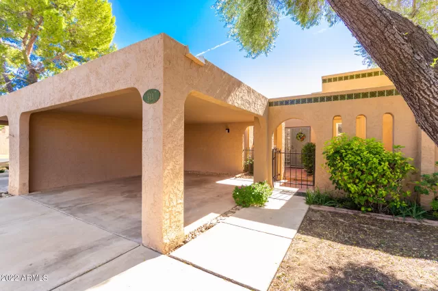 MLS: 6478475 Condo For Sale