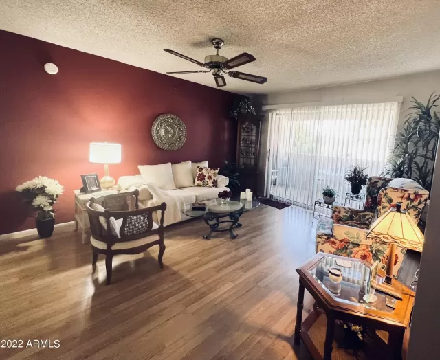 MLS: 6478505 Condo For Sale