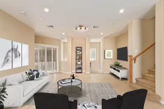 Photo #6: 6478577 Listing