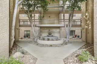 Photo #4: 6478947 Listing
