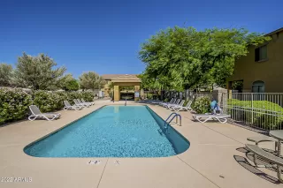 Photo #6: 6479111 Listing 