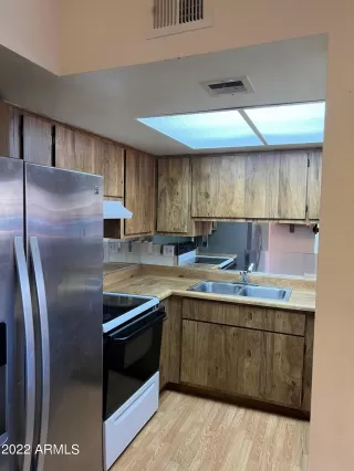 Photo #6: 6479315 Listing