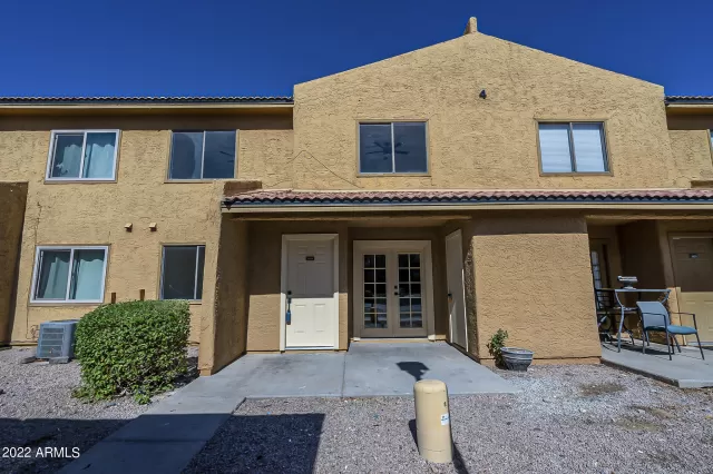 MLS: 6479355 Condo For Sale