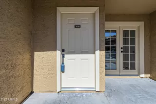 Photo #4: 6479355 Listing