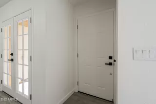 Photo #6: 6479355 Listing