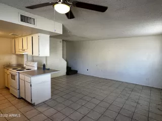 Photo #6: 6479407 Listing 