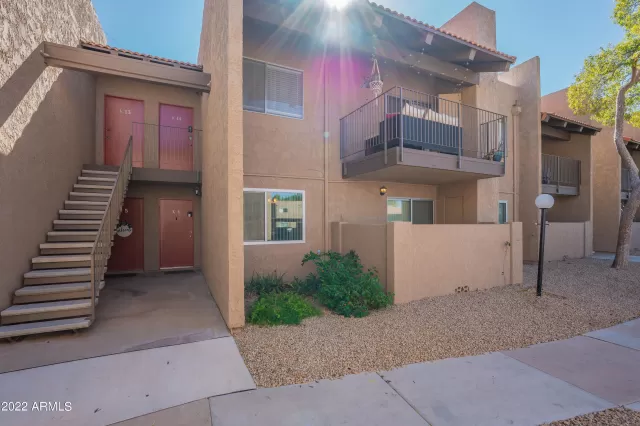 MLS: 6479634 Condo For Sale
